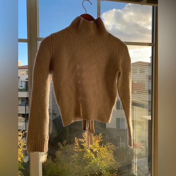 100% Cashmere Gray Lace Up Sweater - Picture 3 of 8